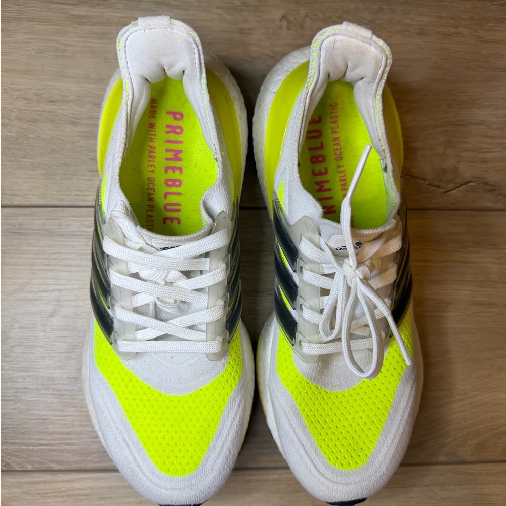 Adidas Ultraboost 21 Primeblue Neon Yellow White Big Kids 7 (Women’s 8)